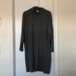 2/$15 H&M Ribbed Mock-turtleneck Dress